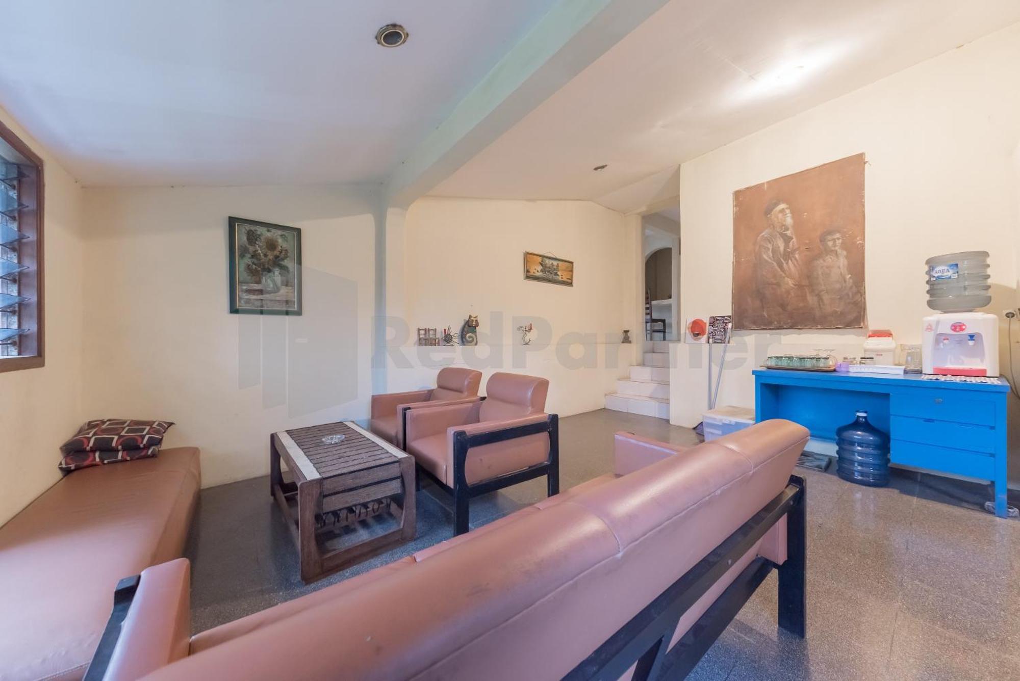 Bens Homestay Mitra Reddoorz Bogor Esterno foto