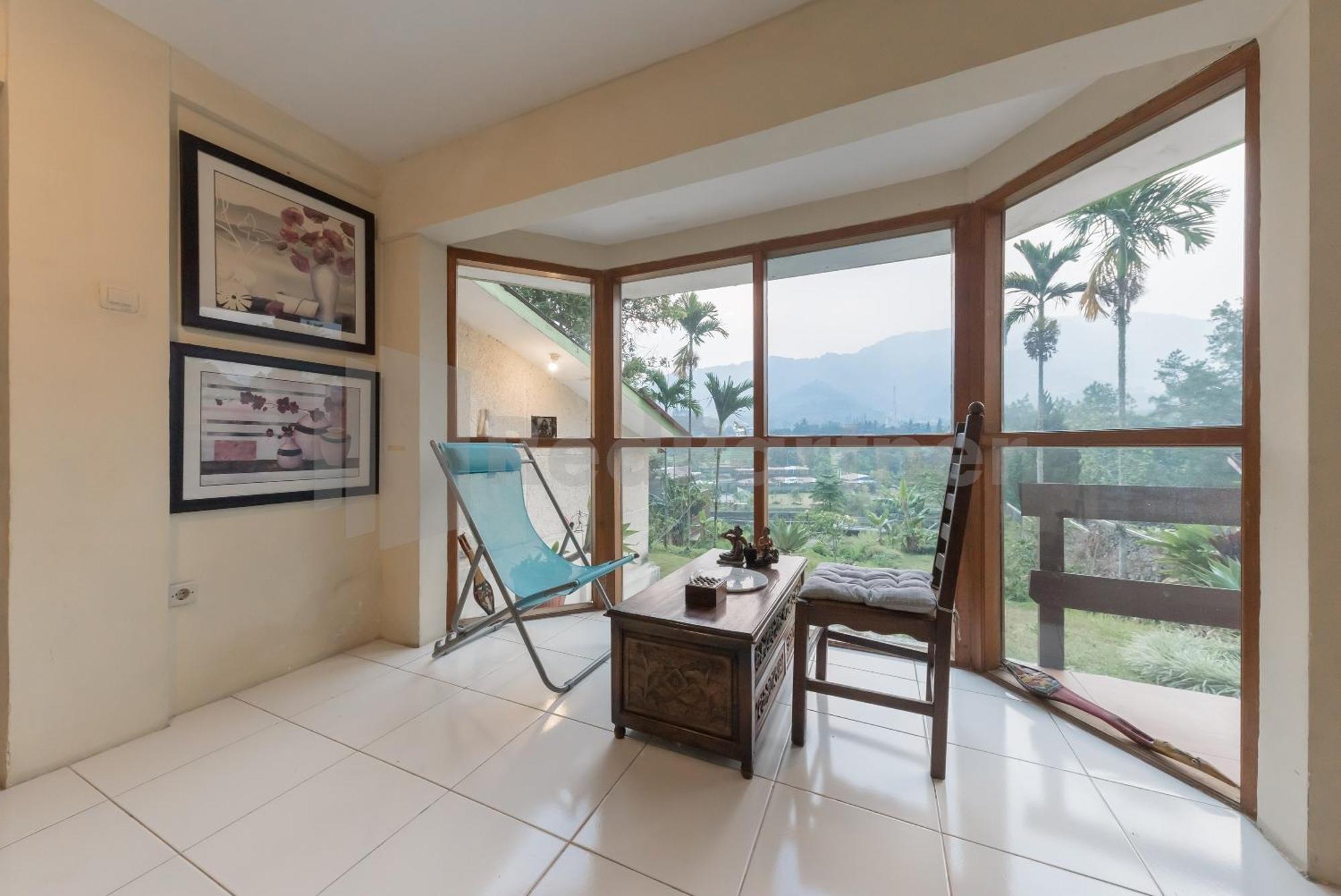 Bens Homestay Mitra Reddoorz Bogor Esterno foto